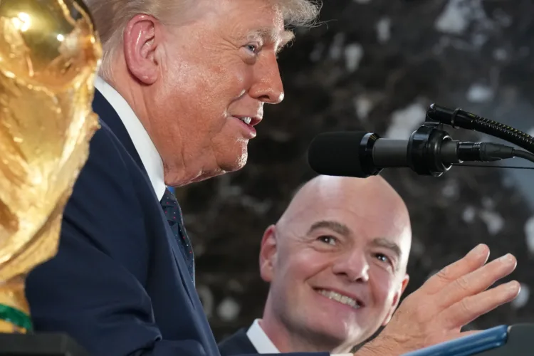 Trump, Infantino praise World Cup